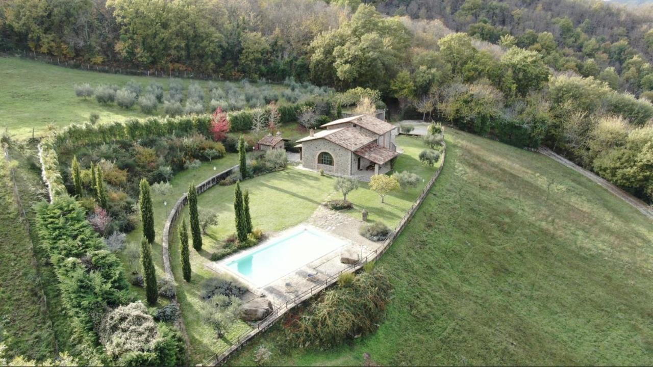 Villa Elisa - Private Pool & Airco Near Reschio Castle Lugnano Exterior photo